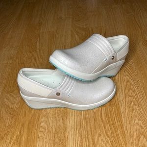 Infinity by Cherokee Clogs (WORN ONCE)